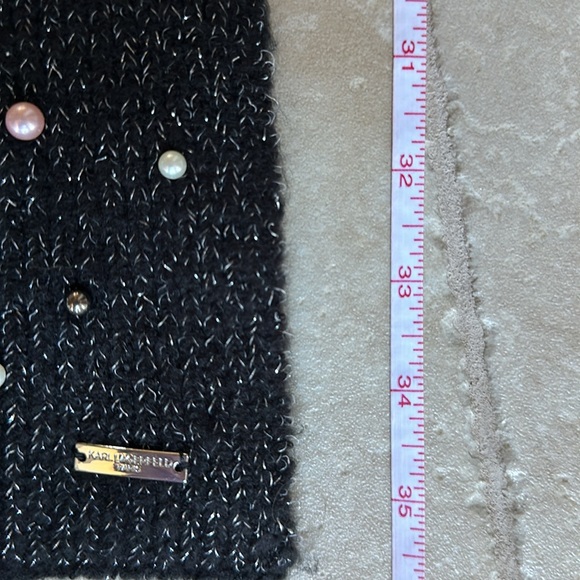 Karl Lagerfeld black with silver scarf adorned with multicolored pearls. - Picture 7 of 8
